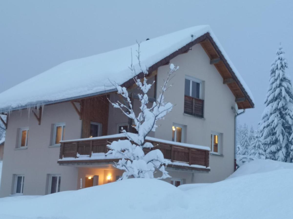 Magnifique Appartement A La Montagne Classe 4 Etoiles Chapelle-des-Bois Eksteriør bilde