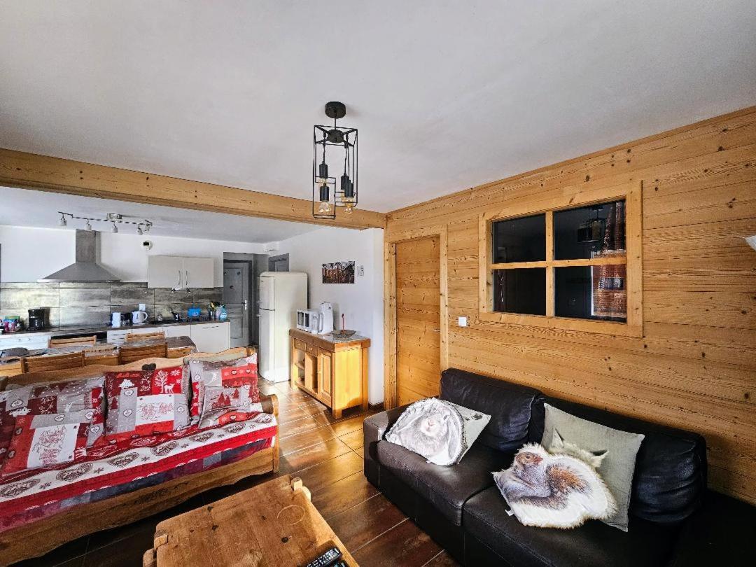 Magnifique Appartement A La Montagne Classe 4 Etoiles Chapelle-des-Bois Eksteriør bilde